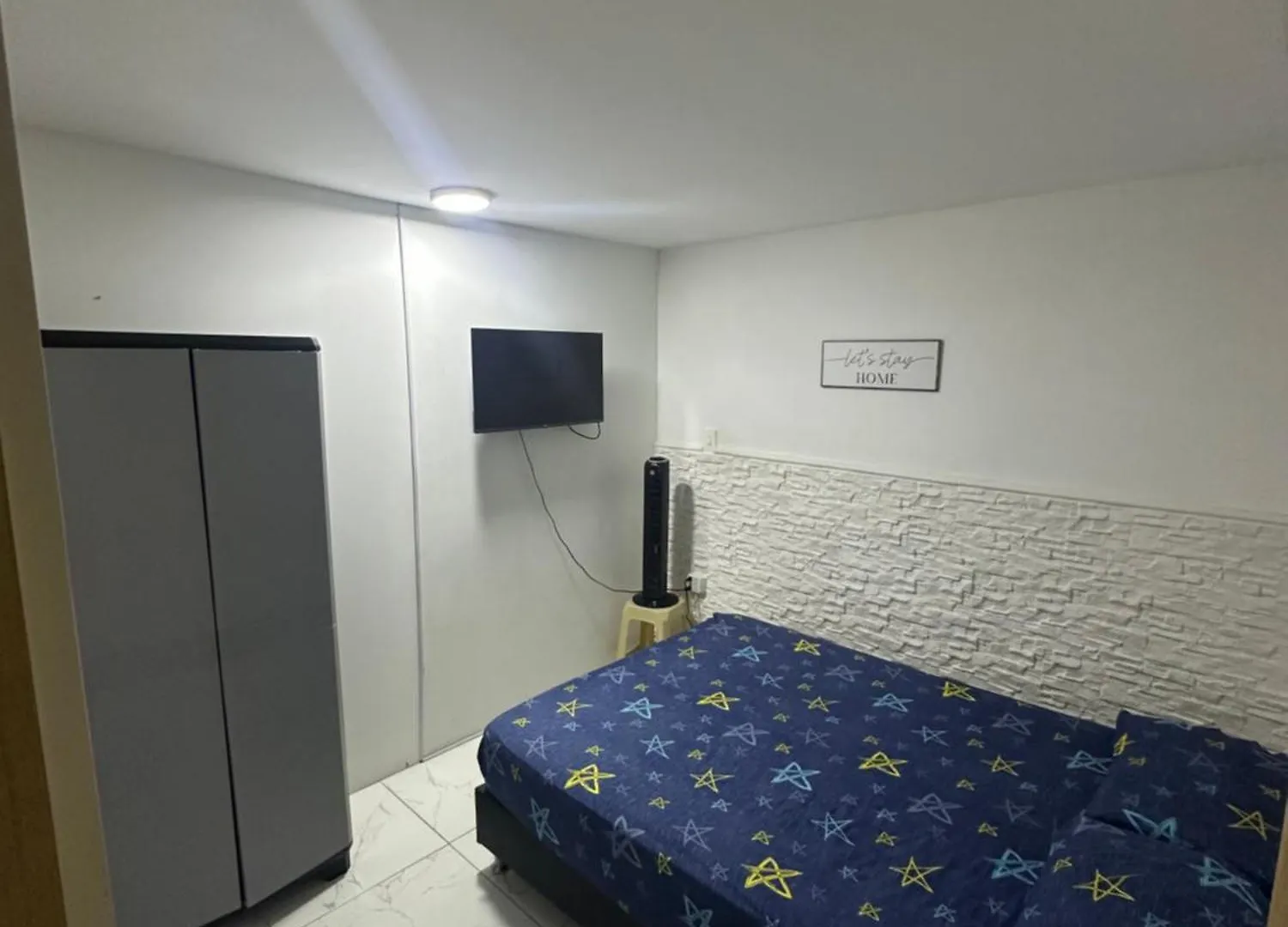 Contatos de Hostal 790